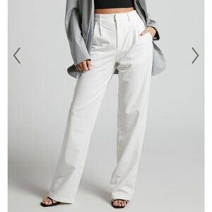 SHOWPO - LORCAN PANTS - HIGH WAISTED TAILORED PANTS IN WHITE - SIZE US6